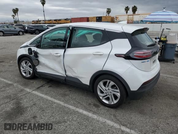 ✅ 2023 Chevrolet Bolt EV 1LT • VIN: 1G1FW6S00P4120790 • Lot: 49525855. Wystawiony na Copart z przebiegiem 18 780 mil. Bezpłatny archiwum sprzedaży aukcyjnych z USA i szczegółowy raport historii pojazdu na DreamBid. Zdjęcie 2.