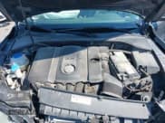 ✅ 2013 Volkswagen Passat SE • VIN: 1VWBP7A35DC106323 • Lot: 43155128. Listed on IAAI with 125,162 mi. Free auction sales archive from the USA and detailed vehicle history report at DreamBid. Image 10.