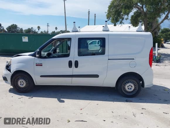 ✅ 2017 Ram ProMaster City Cargo Tradesman • VIN: ZFBERFAB9H6F47913 • Lot: 43012566. Listed on IAAI with 122,033 mi. Free auction sales archive from the USA and detailed vehicle history report at DreamBid. Image 14.