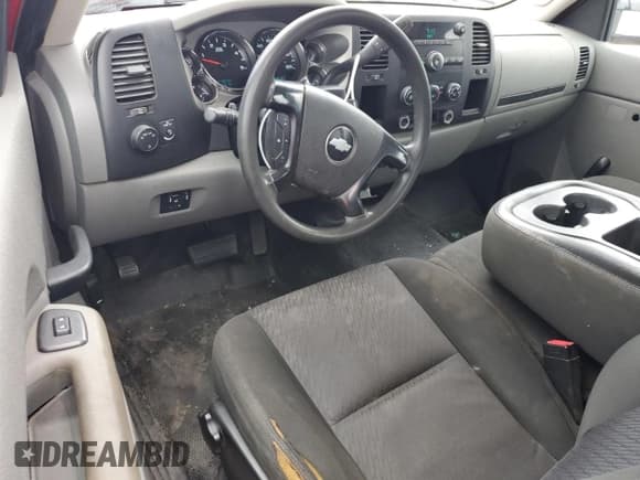 ✅ 2010 Chevrolet Silverado 1500 • VIN: 1GC4CZB69AF120327 • Lot: 56574905. Wystawiony na Copart z przebiegiem 212 686 mil. Bezpłatny archiwum sprzedaży aukcyjnych z USA i szczegółowy raport historii pojazdu na DreamBid. Zdjęcie 8.