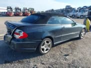 ✅ 2005 Mercedes-Benz CLK 500 • VIN: WDBTK75G75T035547 • Lot: 42604824. Wystawiony na IAAI z przebiegiem 124 025 mil. Bezpłatny archiwum sprzedaży aukcyjnych z USA i szczegółowy raport historii pojazdu na DreamBid. Zdjęcie 4.