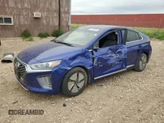 ✅ 2022 Hyundai Ioniq SE • VIN: KMHC75LC1NU279532 • Lot: 59130984. Wystawiony na Copart z przebiegiem 40 822 mil. Bezpłatny archiwum sprzedaży aukcyjnych z USA i szczegółowy raport historii pojazdu na DreamBid. Zdjęcie 1.