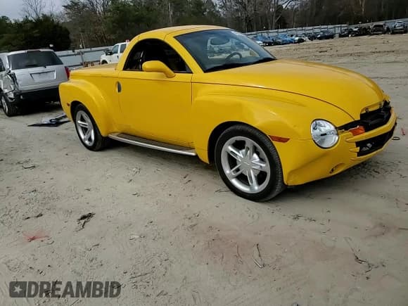 ✅ 2004 Chevrolet SSR LS • VIN: 1GCES14P94B103652 • Lot: 49333685. Wystawiony na Copart z przebiegiem 28 415 mil. Bezpłatny archiwum sprzedaży aukcyjnych z USA i szczegółowy raport historii pojazdu na DreamBid. Zdjęcie 11.
