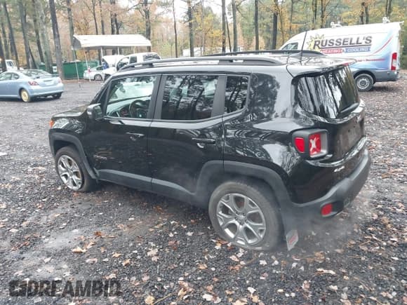 ✅ 2020 Jeep Renegade Limited • VIN: ZACNJBD1XLPL69607 • Lot: 43578870. Wystawiony na IAAI z przebiegiem 68 037 mil. Bezpłatny archiwum sprzedaży aukcyjnych z USA i szczegółowy raport historii pojazdu na DreamBid. Zdjęcie 3.