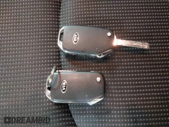 ✅ 2019 Kia Forte LXS • VIN: 3KPF24ADXKE044658 • Лот: 43350368. Опубликован ранее на IAAI с пробегом 104 387 миль. Бесплатный доступ к архиву аукционных продаж из США и подробный отчёт об истории автомобиля на DreamBid. Изображение 11.