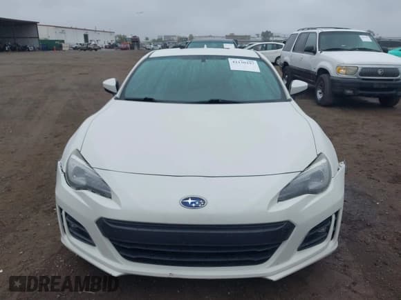 ✅ 2017 Subaru BRZ Limited • VIN: JF1ZCAC11H8603499 • Lot: 42130297. Listed on IAAI with 99,285 mi. Free auction sales archive from the USA and detailed vehicle history report at DreamBid. Image 13.