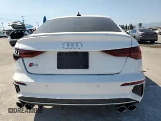 ✅ 2024 Audi S3 Premium Plus • VIN: WAUH3DGY1RA018377 • Lot: 65094105. Wystawiony na Copart z przebiegiem 11 723 mil. Bezpłatny archiwum sprzedaży aukcyjnych z USA i szczegółowy raport historii pojazdu na DreamBid. Zdjęcie 6.