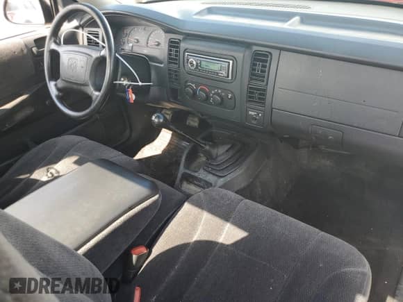 2001 Dodge Dakota z VIN 1B7FL26X91S132570, wystawiony jako Copart lot #72270094 z przebiegiem 118 842 mil mil oraz Szkoda całkowita • Salvage title. Historia ofert i sprzedaży dostępna na DreamBid. Obrazek 8.