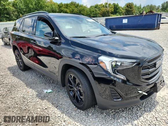 ✅ 2021 GMC Terrain SLE • VIN: 3GKALTEVXML339928 • Lot: 66649635. Wystawiony na Copart z przebiegiem 46 087 mil. Bezpłatny archiwum sprzedaży aukcyjnych z USA i szczegółowy raport historii pojazdu na DreamBid. Zdjęcie 4.