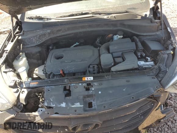 ✅ 2017 Hyundai Santa Fe 2.4L • VIN: 5XYZUDLB1HG457096 • Лот: 47251814. Опубликован ранее на Copart с пробегом 92 073 миль. Бесплатный доступ к архиву аукционных продаж из США и подробный отчёт об истории автомобиля на DreamBid. Изображение 11.