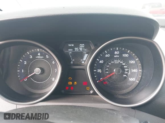 ✅ 2013 Hyundai Elantra Limited • VIN: 5NPDH4AE0DH364777 • Lot: 43385472. Listed on IAAI with 95,781 mi. Free auction sales archive from the USA and detailed vehicle history report at DreamBid. Image 7.