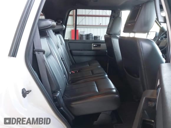 ✅ 2012 Ford Expedition Limited • VIN: 1FMJU2A57CEF57411 • Lot: 43190959. Listed on IAAI with 209,335 mi. Free auction sales archive from the USA and detailed vehicle history report at DreamBid. Image 8.