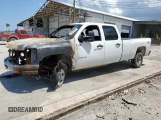 ✅ 2010 Chevrolet Silverado 2500HD • VIN: 1GC4KVB60AF131969 • Lot: 66559404. Wystawiony na Copart z przebiegiem Nie podano. Bezpłatny archiwum sprzedaży aukcyjnych z USA i szczegółowy raport historii pojazdu na DreamBid. Zdjęcie 1.