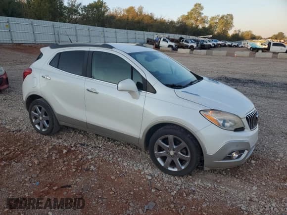 ✅ 2013 Buick Encore Premium • VIN: KL4CJDSB6DB161117 • Lot: 82378085. Wystawiony na Copart z przebiegiem 213 846 mil. Bezpłatny archiwum sprzedaży aukcyjnych z USA i szczegółowy raport historii pojazdu na DreamBid. Zdjęcie 4.