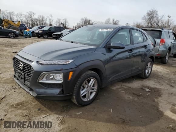 ✅ 2021 Hyundai Kona SE • VIN: KM8K1CAAXMU648129 • Лот: 43021934. Опубликован ранее на Copart с пробегом 65 725 миль. Бесплатный доступ к архиву аукционных продаж из США и подробный отчёт об истории автомобиля на DreamBid. Изображение 1.