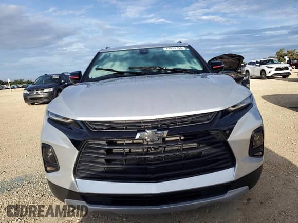 2021 Chevrolet Blazer LT z VIN 3GNKBJR4XMS524115, wystawiony jako Copart lot #73931754 z przebiegiem 19 450 mil mil oraz Szkoda całkowita • Salvage title. Historia ofert i sprzedaży dostępna na DreamBid. Obrazek 5.