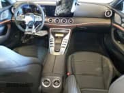 ✅ 2023 Mercedes-Benz AMG GT 53 • VIN: W1K7X6BB1PA054896 • Lot: 49895675. Wystawiony na Copart z przebiegiem 6 126 mil. Bezpłatny archiwum sprzedaży aukcyjnych z USA i szczegółowy raport historii pojazdu na DreamBid. Zdjęcie 8.