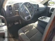 ✅ 2007 Chevrolet Silverado 2500HD Work Truck • VIN: 1GCHK24K77E518740 • Lot: 57477665. Wystawiony na Copart z przebiegiem 128 111 mil. Bezpłatny archiwum sprzedaży aukcyjnych z USA i szczegółowy raport historii pojazdu na DreamBid. Zdjęcie 8.