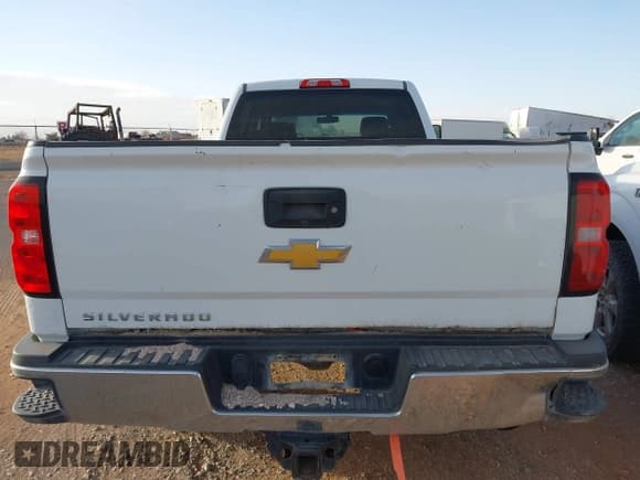 ✅ 2019 Chevrolet Silverado 2500HD Work Truck • VIN: 1GC1CREG5KF252008 • Lot: 41492843. Wystawiony na IAAI z przebiegiem 89 566 mil. Bezpłatny archiwum sprzedaży aukcyjnych z USA i szczegółowy raport historii pojazdu na DreamBid. Zdjęcie 16.