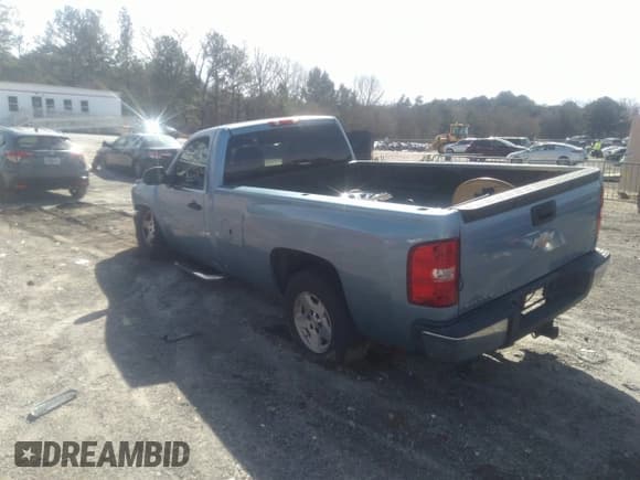 ✅ 2007 Chevrolet Silverado 1500 Work Truck • VIN: 1GCEC14C17Z533312 • Лот: 41596375. Опубликован ранее на IAAI с пробегом 243 738 миль. Бесплатный доступ к архиву аукционных продаж из США и подробный отчёт об истории автомобиля на DreamBid. Изображение 3.