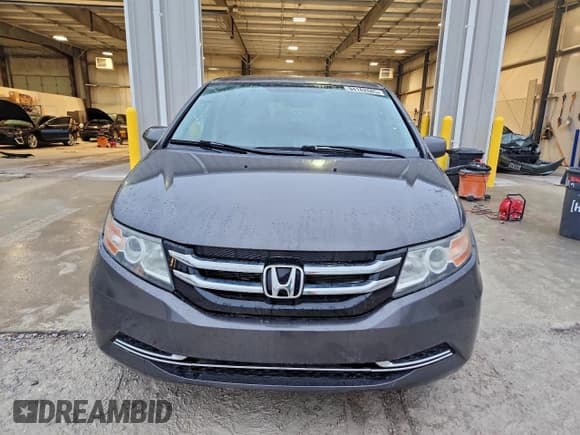 ✅ 2015 Honda Odyssey EX • VIN: 5FNRL5H42FB019484 • Lot: 94162685. Wystawiony na Copart z przebiegiem 110 950 mil. Bezpłatny archiwum sprzedaży aukcyjnych z USA i szczegółowy raport historii pojazdu na DreamBid. Zdjęcie 5.