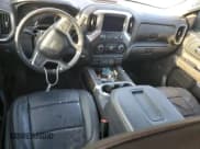 ✅ 2019 Chevrolet Silverado 1500 RST • VIN: 3GCUYEED2KG184276 • Lot: 73765254. Wystawiony na Copart z przebiegiem 123 067 mil. Bezpłatny archiwum sprzedaży aukcyjnych z USA i szczegółowy raport historii pojazdu na DreamBid. Zdjęcie 8.