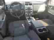 2011 Mercury Mariner z VIN 4M2CN8B77BKJ05126, wystawiony jako Copart lot #48365395 z przebiegiem 179 768 mil mil oraz Szkoda całkowita • Salvage title. Historia ofert i sprzedaży dostępna na DreamBid. Obrazek 8.