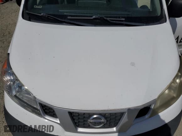 ✅ 2017 Nissan NV200 SV • VIN: 3N6CM0KN5HK696298 • Lot: 85522645. Listed on Copart with 240,027 mi. Free auction sales archive from the USA and detailed vehicle history report at DreamBid. Image 12.