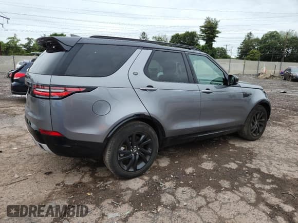 ✅ 2020 Land Rover Discovery Landmark Edition • VIN: SALRU2RV1L2415593 • Lot: 68720725. Wystawiony na Copart z przebiegiem 64 673 mil. Bezpłatny archiwum sprzedaży aukcyjnych z USA i szczegółowy raport historii pojazdu na DreamBid. Zdjęcie 3.