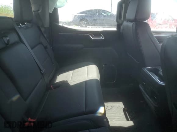 ✅ 2025 Chevrolet Silverado 1500 • VIN: 1GCUKDE84SZ166926 • Лот: 58424375. Опубликован ранее на Copart с пробегом 4 508 миль. Бесплатный доступ к архиву аукционных продаж из США и подробный отчёт об истории автомобиля на DreamBid. Изображение 10.