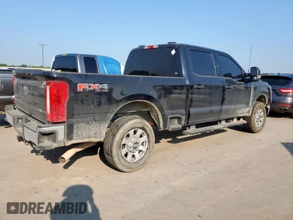 ✅ 2024 Ford F-250 XLT • VIN: 1FT7W2BA3RED70597 • Лот: 65706325. Опубликован ранее на Copart с пробегом Не указан. Бесплатный доступ к архиву аукционных продаж из США и подробный отчёт об истории автомобиля на DreamBid. Изображение 3.