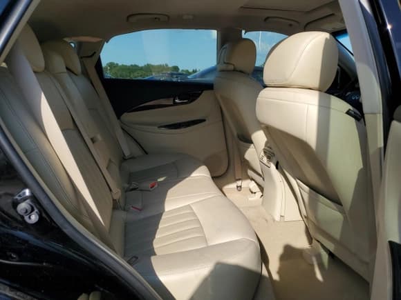 ✅ 2016 Infiniti QX50 • VIN: JN1BJ0RR9GM260412 • Lot: 80286775. Listed on Copart with 104,188 mi. Free auction sales archive from the USA and detailed vehicle history report at DreamBid. Image 11.