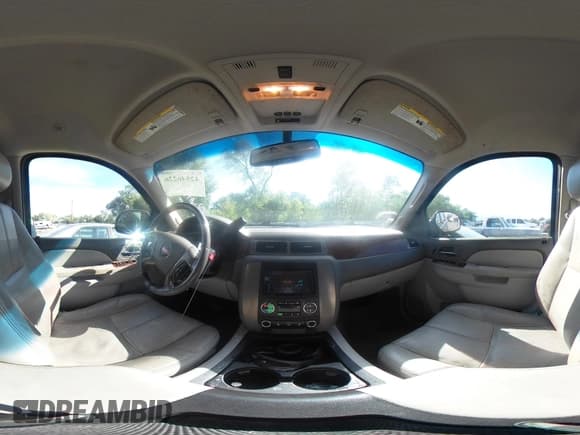 ✅ 2010 GMC Yukon XL SLT • VIN: 1GKUKKE33AR171451 • Lot: 42546226. Wystawiony na IAAI z przebiegiem Nie podano. Bezpłatny archiwum sprzedaży aukcyjnych z USA i szczegółowy raport historii pojazdu na DreamBid. Zdjęcie 18.