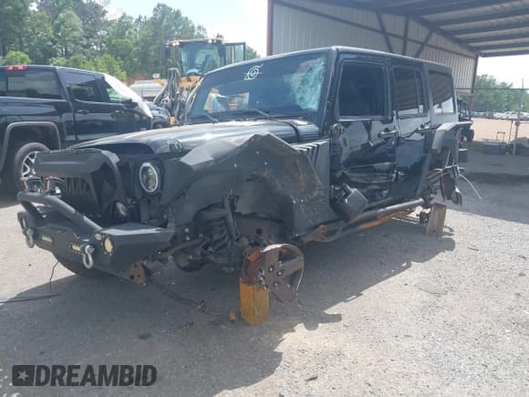 ✅ 2016 Jeep Wrangler Unlimited Sport • VIN: 1C4BJWDG6GL176141 • Лот: 42694481. Опубликован ранее на IAAI с пробегом 232 523 миль. Бесплатный доступ к архиву аукционных продаж из США и подробный отчёт об истории автомобиля на DreamBid. Изображение 2.