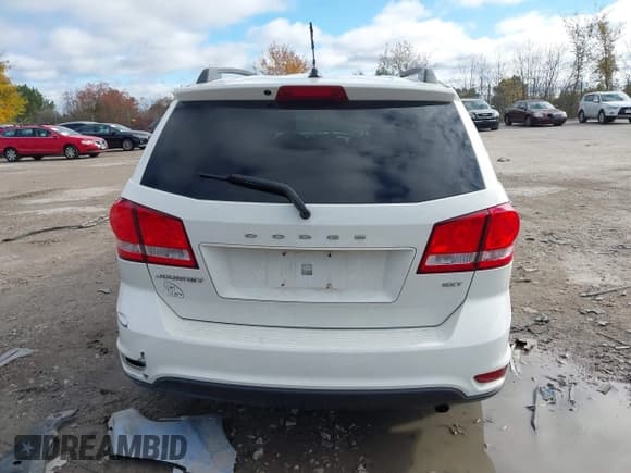✅ 2013 Dodge Journey SXT • VIN: 3C4PDCBB5DT562827 • Lot: 43513554. Wystawiony na IAAI z przebiegiem 94 317 mil. Bezpłatny archiwum sprzedaży aukcyjnych z USA i szczegółowy raport historii pojazdu na DreamBid. Zdjęcie 16.