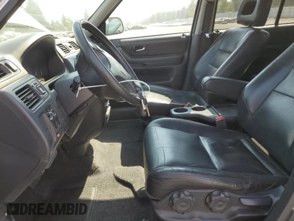 ✅ 2001 Honda CR-V SE • VIN: JHLRD18731C006056 • Lot: 70881395. Listed on Copart with 158,506 mi. Free auction sales archive from the USA and detailed vehicle history report at DreamBid. Image 7.