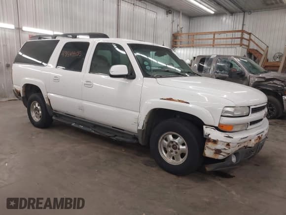 ✅ 2002 Chevrolet Suburban LS • VIN: 3GNFK16Z32G243212 • Lot: 43544405. Listed on IAAI with Not provided. Free auction sales archive from the USA and detailed vehicle history report at DreamBid. Image 1.
