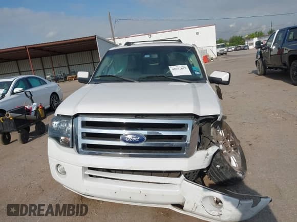 ✅ 2011 Ford Expedition Limited • VIN: 1FMJU1K55BEF47564 • Лот: 42032895. Опубликован ранее на IAAI с пробегом Не указан. Бесплатный доступ к архиву аукционных продаж из США и подробный отчёт об истории автомобиля на DreamBid. Изображение 11.