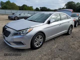 2017 Hyundai Sonata SE with VIN 5NPE24AF7HH556704, listed as a Copart auction lot 84703675 with 151,268 mi miles and Clean title. Bid and sale history available at DreamBid. Image 1.