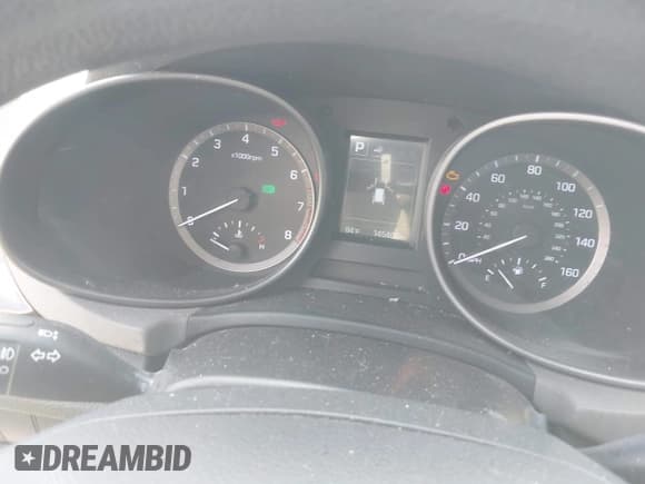 ✅ 2017 Hyundai Santa Fe 2.4L • VIN: 5NMZUDLB6HH022905 • Lot: 43361656. Wystawiony na IAAI z przebiegiem 145 406 mil. Bezpłatny archiwum sprzedaży aukcyjnych z USA i szczegółowy raport historii pojazdu na DreamBid. Zdjęcie 7.