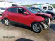 2012 Hyundai Tucson GLS z VIN KM8JUCAC2CU375349, wystawiony jako Copart lot #68832534 z przebiegiem 96 767 mil mil oraz Szkoda całkowita • Salvage title. Historia ofert i sprzedaży dostępna na DreamBid. Obrazek 4.