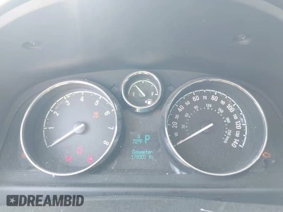 ✅ 2013 Chevrolet Captiva Sport LT • VIN: 3GNAL3EK4DS581063 • Lot: 42111098. Wystawiony na IAAI z przebiegiem 178 301 mil. Bezpłatny archiwum sprzedaży aukcyjnych z USA i szczegółowy raport historii pojazdu na DreamBid. Zdjęcie 7.