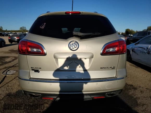 ✅ 2015 Buick Enclave Premium • VIN: 5GAKVCKD3FJ121993 • Lot: 84564855. Wystawiony na Copart z przebiegiem 163 224 mil. Bezpłatny archiwum sprzedaży aukcyjnych z USA i szczegółowy raport historii pojazdu na DreamBid. Zdjęcie 6.