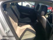 ✅ 2011 Chevrolet Volt • VIN: 1G1RD6E42BU101281 • Lot: 66031264. Wystawiony na Copart z przebiegiem 252 452 mil. Bezpłatny archiwum sprzedaży aukcyjnych z USA i szczegółowy raport historii pojazdu na DreamBid. Zdjęcie 10.