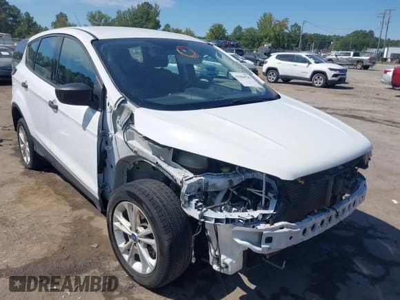 ✅ 2017 Ford Escape S • VIN: 1FMCU0F70HUF02903 • Лот: 43064530. Опубликован ранее на IAAI с пробегом 103 263 миль. Бесплатный доступ к архиву аукционных продаж из США и подробный отчёт об истории автомобиля на DreamBid. Изображение 6.