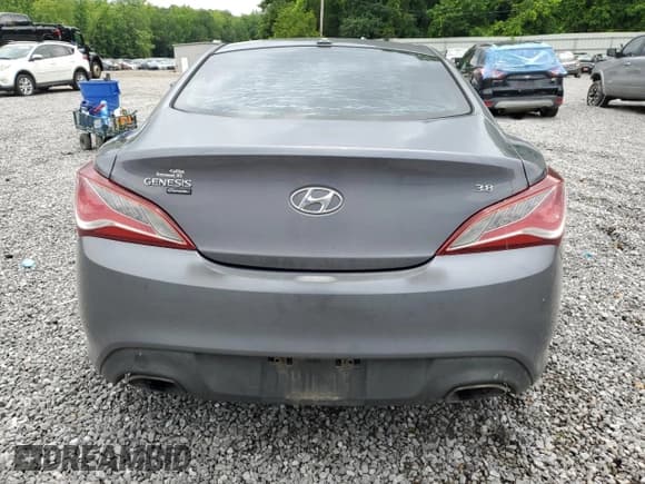 ✅ 2016 Hyundai Genesis Coupe 3.8L Base • VIN: KMHHT6KJ1GU132802 • Lot: 58637395. Wystawiony na Copart z przebiegiem 103 839 mil. Bezpłatny archiwum sprzedaży aukcyjnych z USA i szczegółowy raport historii pojazdu na DreamBid. Zdjęcie 6.