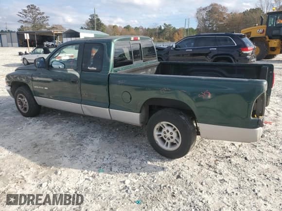 ✅ 2000 Dodge Dakota • VIN: 1B7GL22X6YS527813 • Lot: 85195894. Wystawiony na Copart z przebiegiem 274 996 mil. Bezpłatny archiwum sprzedaży aukcyjnych z USA i szczegółowy raport historii pojazdu na DreamBid. Zdjęcie 2.