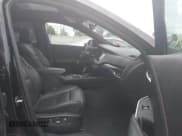 ✅ 2019 Cadillac XT4 AWD Sport • VIN: 1GYFZFR48KF103007 • Lot: 43377921. Listed on IAAI with 86,216 mi. Free auction sales archive from the USA and detailed vehicle history report at DreamBid. Image 5.