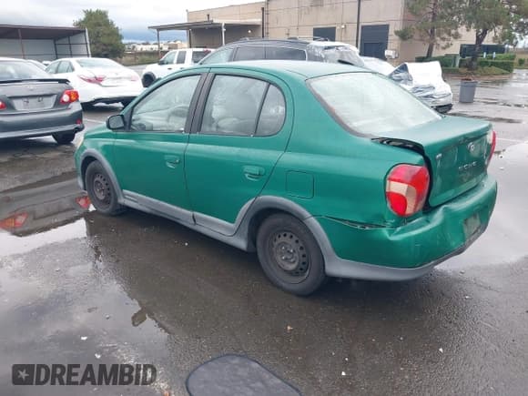 ✅ 2001 Toyota ECHO • VIN: JTDBT123810134933 • Lot: 43709119. Listed on IAAI with 267,239 mi. Free auction sales archive from the USA and detailed vehicle history report at DreamBid. Image 3.