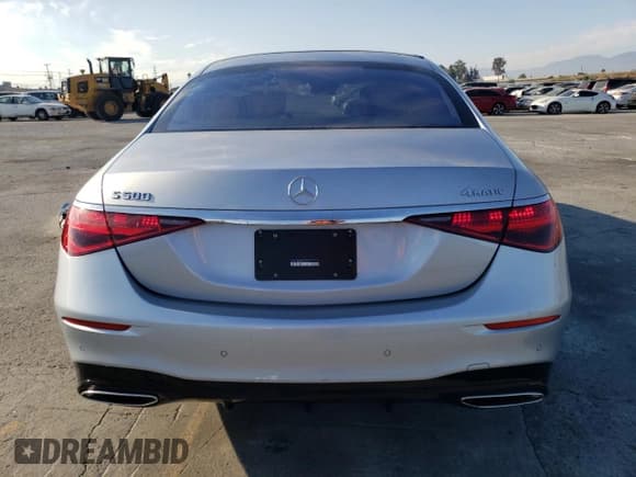 ✅ 2022 Mercedes-Benz S 500 • VIN: W1K6G6DB8NA102867 • Lot: 71630393. Wystawiony na Copart z przebiegiem 13 438 mil. Bezpłatny archiwum sprzedaży aukcyjnych z USA i szczegółowy raport historii pojazdu na DreamBid. Zdjęcie 6.